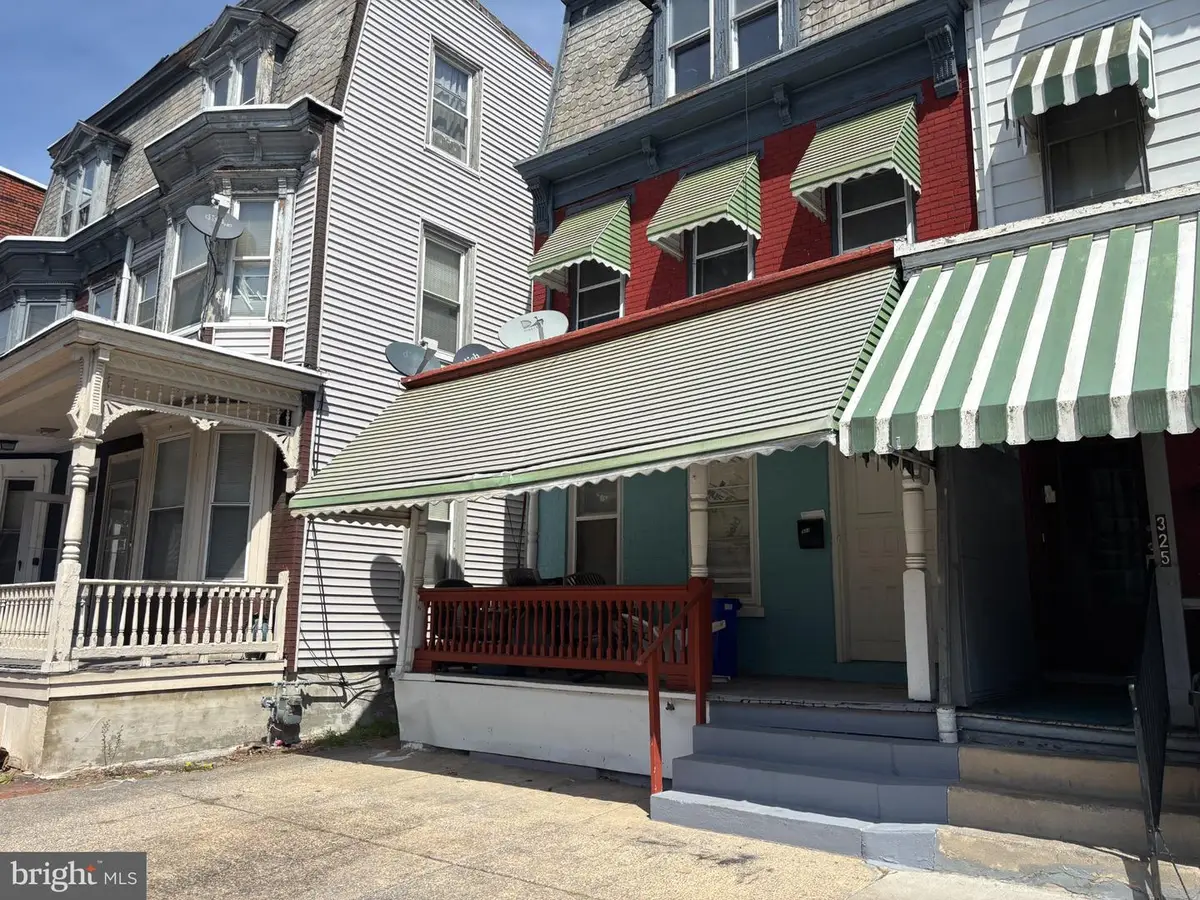 323 Crescent St, Harrisburg, PA 17104 - #1