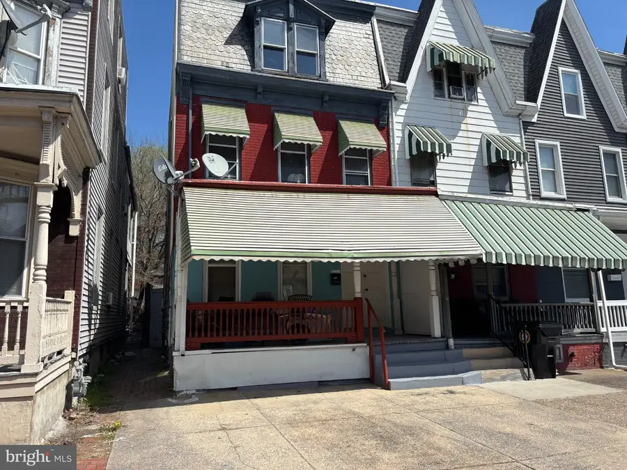 323 Crescent St, Harrisburg, PA 17104 - #2