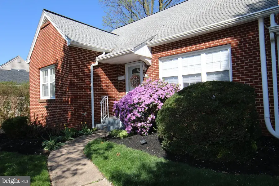 37 Wharton Ave, Middletown, PA 17057 - #3