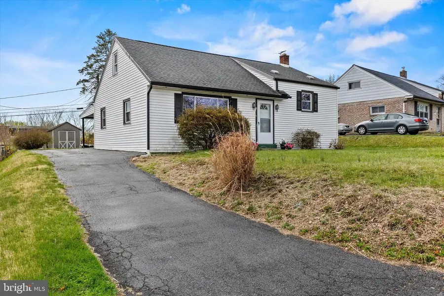 5209 Crestwood Dr, Harrisburg, PA 17109 - #3