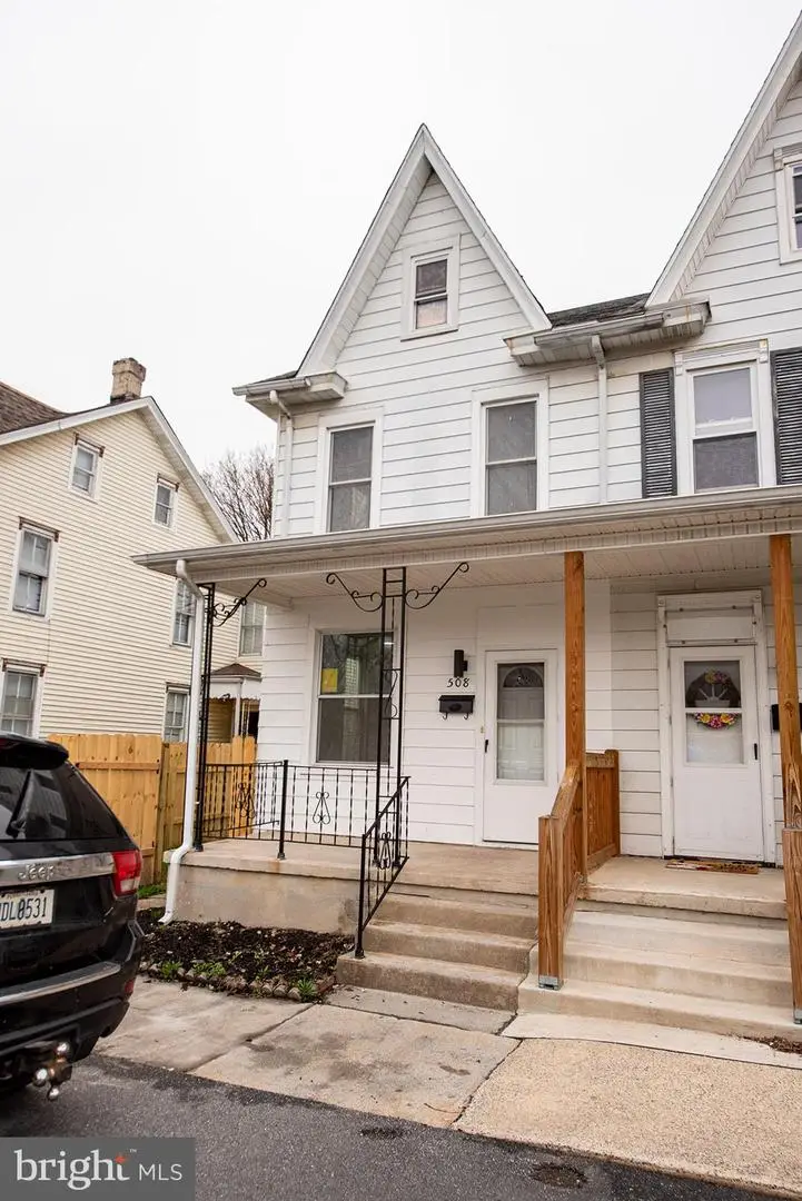 508 Eshelman St, Highspire, PA 17034 - #2