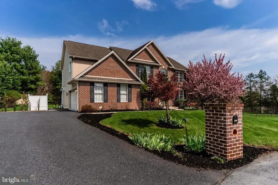 1517 Smokehouse Ln, Harrisburg, PA 17110 - #3