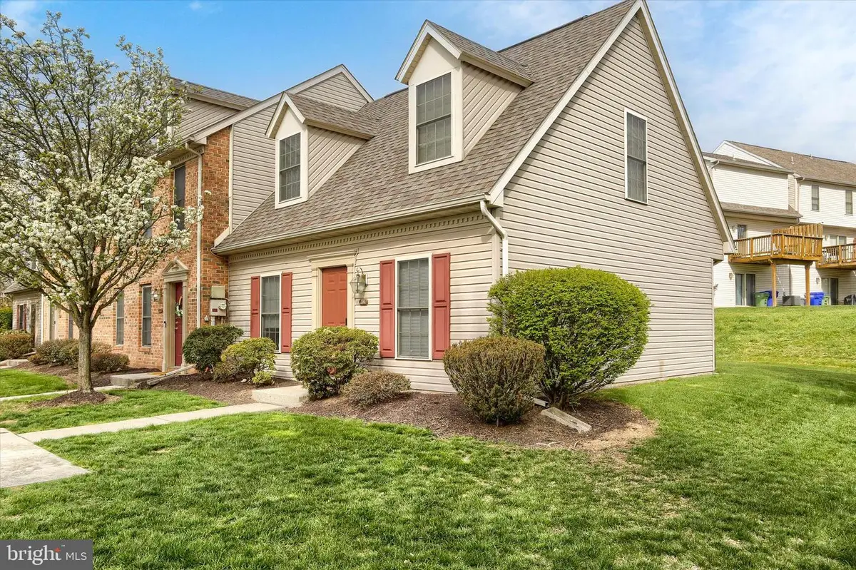 200 N Timber Ct, Harrisburg, PA 17110 - #1