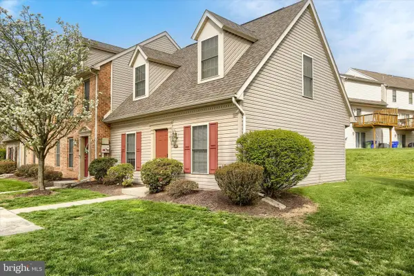 200 N Timber Ct, HARRISBURG, PA 17110