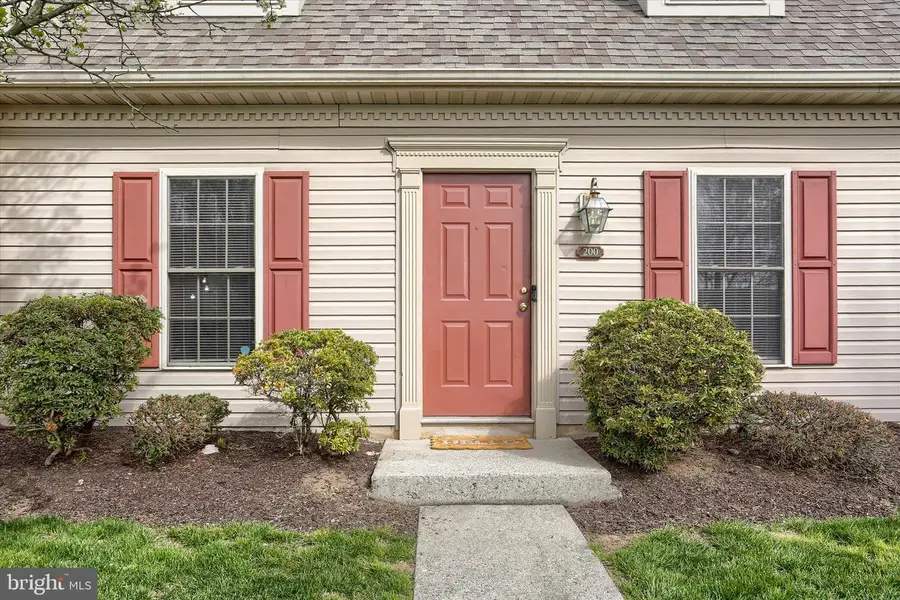 200 N Timber Ct, Harrisburg, PA 17110 - #3