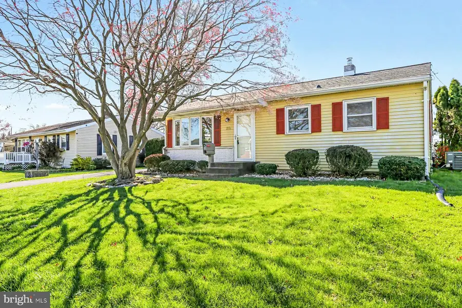 5 Donald Ave, Middletown, PA 17057 - #2