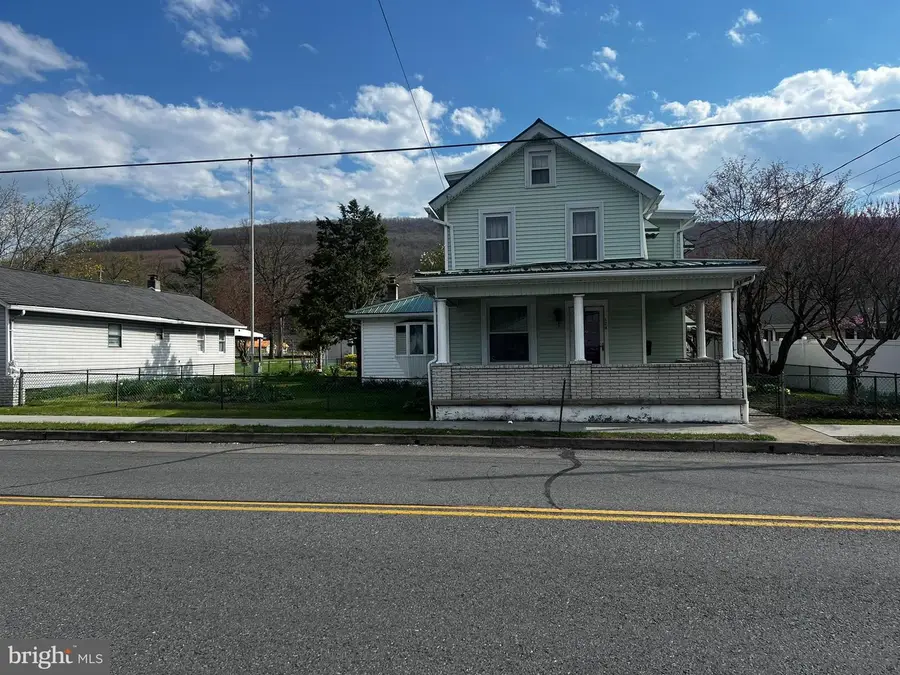 128 Main St, Lykens, PA 17048 - #2
