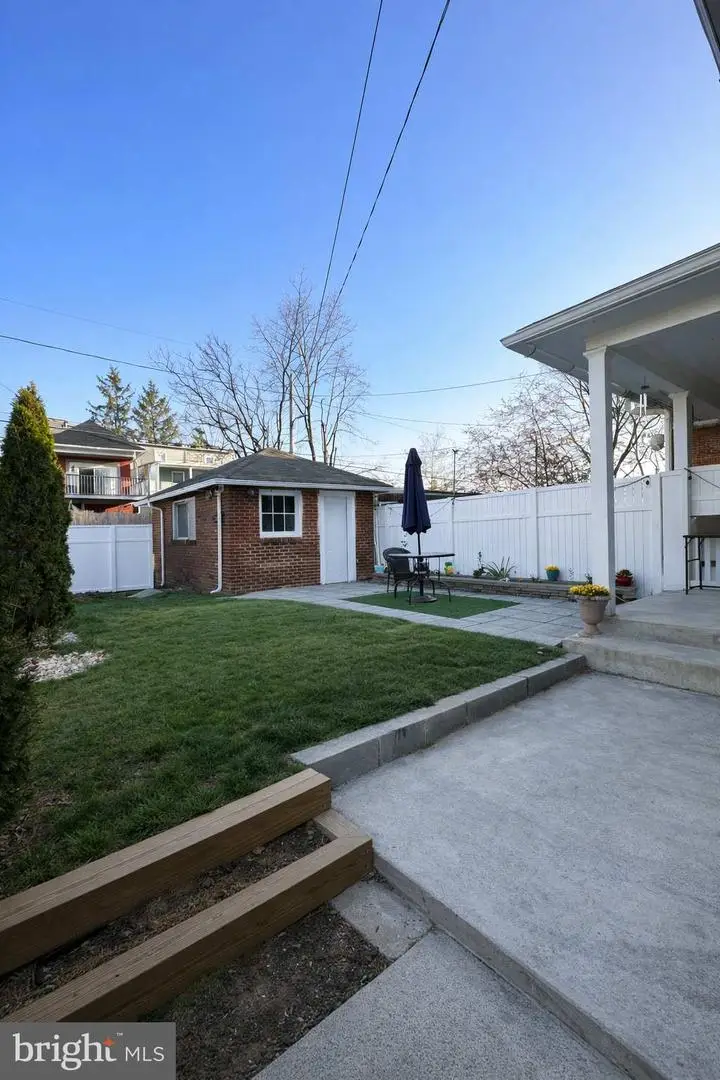 1961 Chestnut St, Harrisburg, PA 17104 - #2