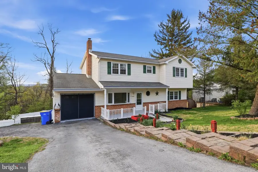 6230 Hocker Dr, Harrisburg, PA 17111 - #2