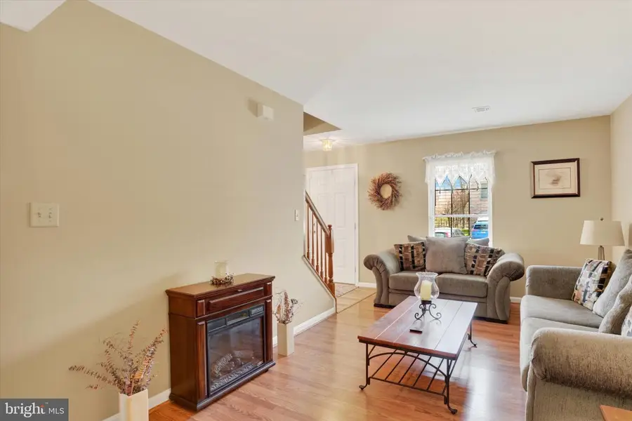 225 Saddle Ridge Dr, Harrisburg, PA 17110 - #3