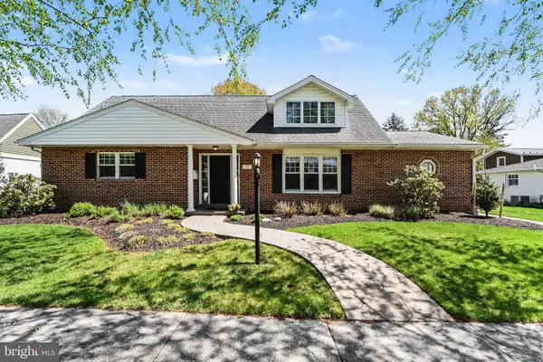 244 Cedar Ave, HERSHEY, PA 17033