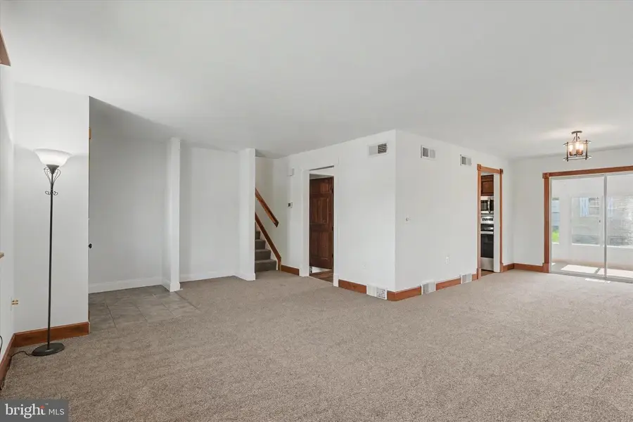 608 Frances Dr, Harrisburg, PA 17109 - #3