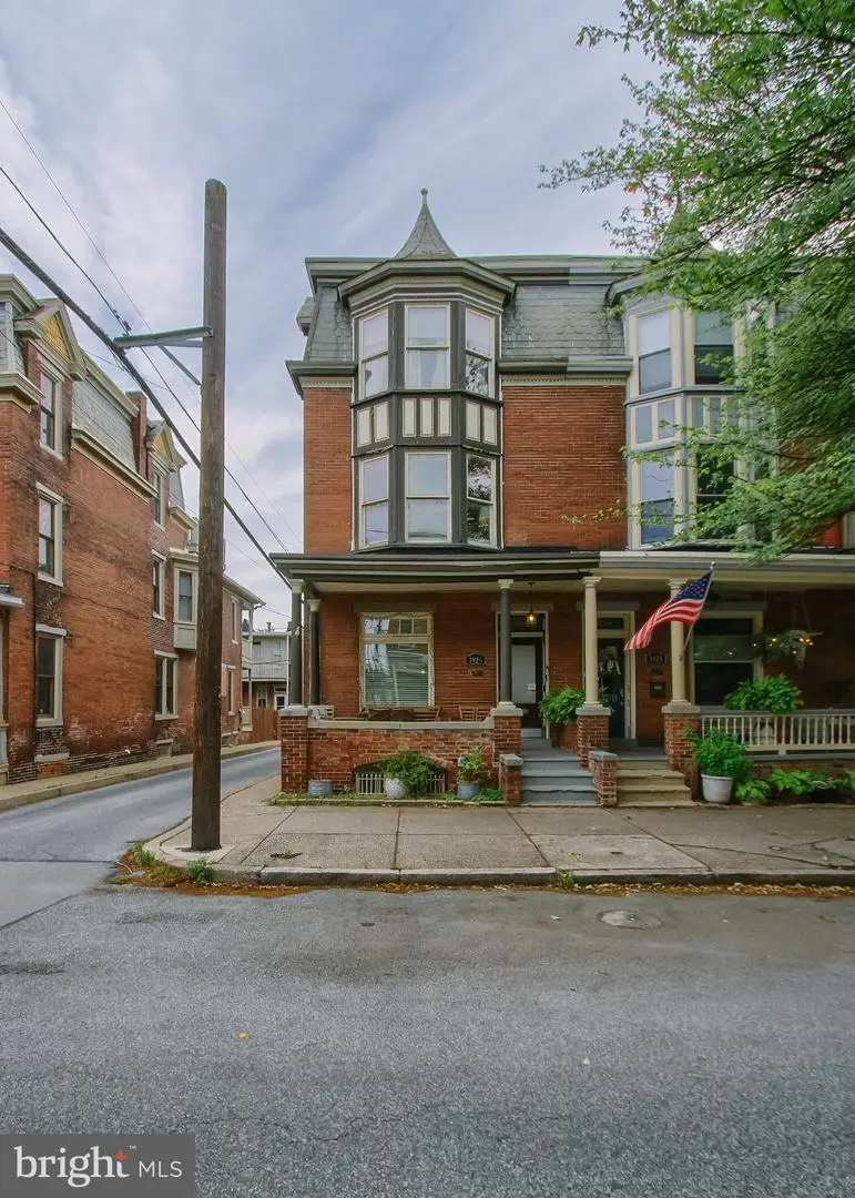 1926 Green St, Harrisburg, PA 17102 - #1
