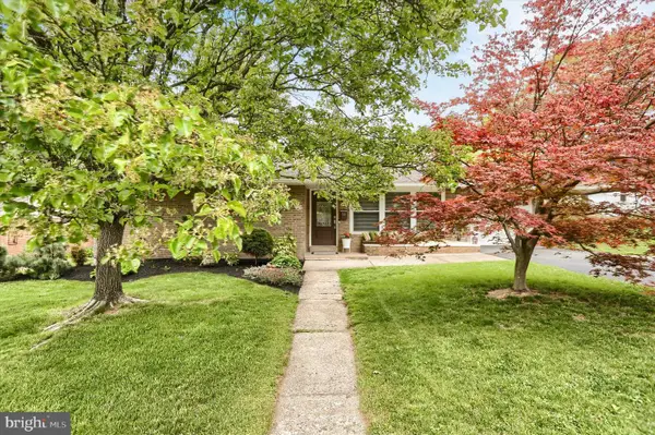 501 Clinton Rd, HARRISBURG, PA 17109