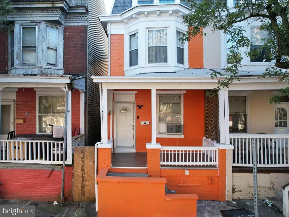 537 Curtin St, Harrisburg, PA 17110 - #1