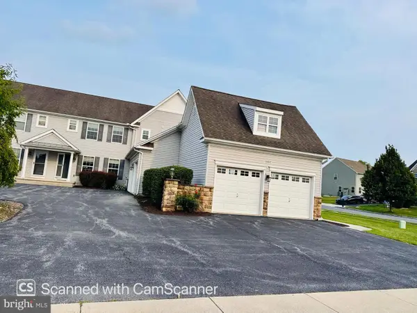 1955 Preserve Ln, PALMYRA, PA 17078