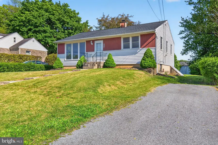 6210 Catherine St, Harrisburg, PA 17112 - #3