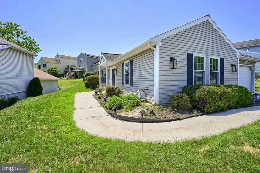 6248 S Highlands Cir, Harrisburg, PA 17111 - #2