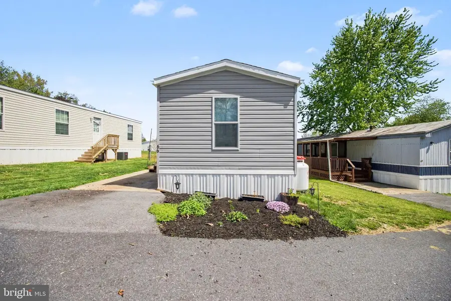 66 Oak Knoll Est, Elizabethtown, PA 17022 - #2