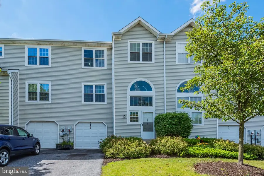 6153 Spring Knoll Dr, Harrisburg, PA 17111 - #2
