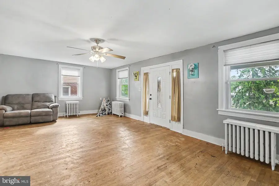 2200 Forster St, Harrisburg, PA 17103 - #3