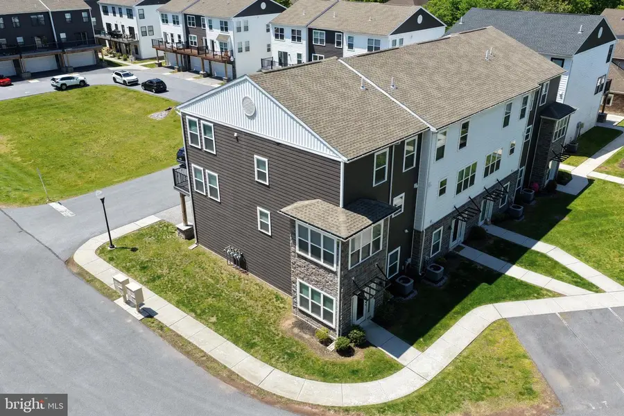113 High Pointe Dr #50, Hummelstown, PA 17036 - #2