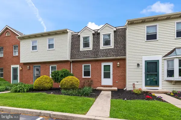 13 Garden Ct, ELIZABETHTOWN, PA 17022