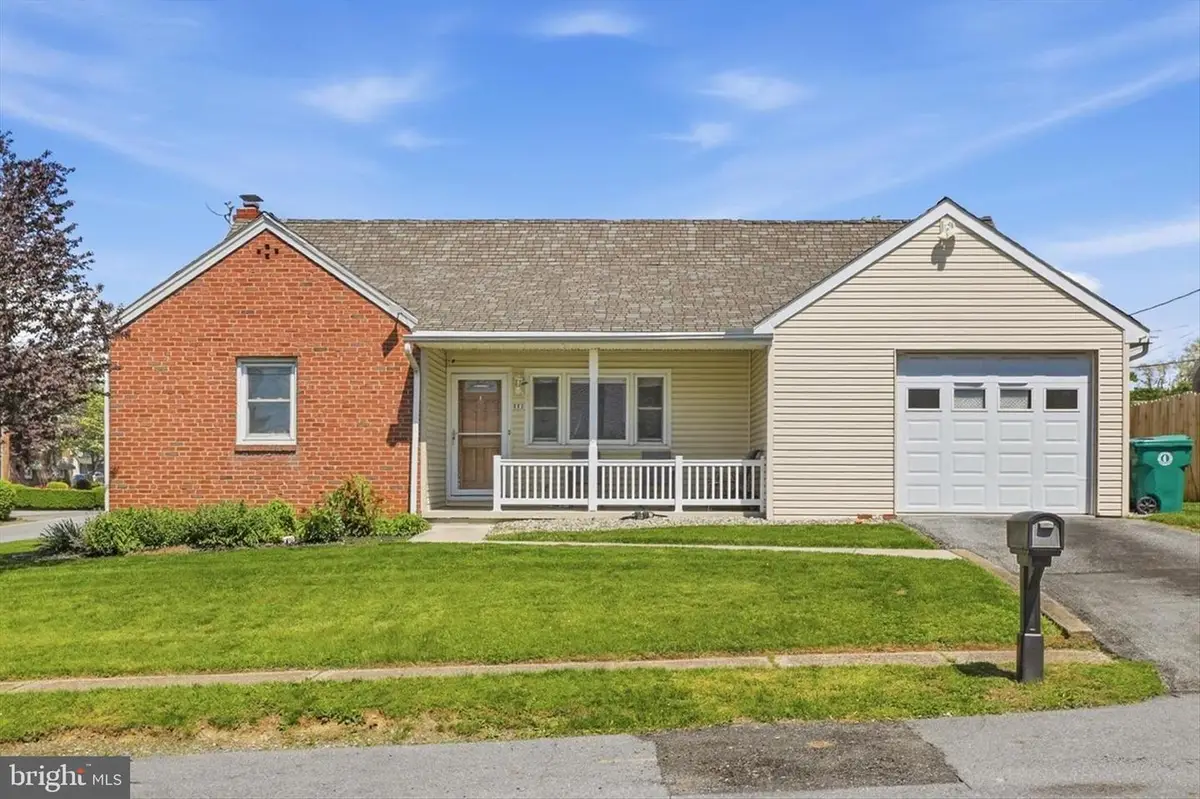 111 Lincoln Pl, Harrisburg, PA 17112 - #1