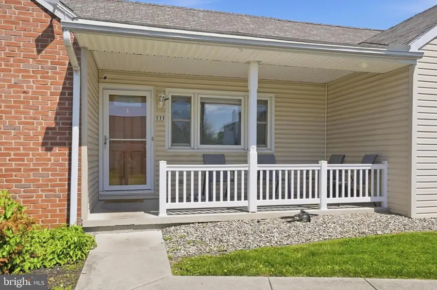 111 Lincoln Pl, Harrisburg, PA 17112 - #3
