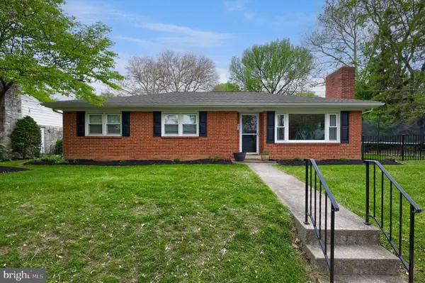 43 Oak Ln, HERSHEY, PA 17033
