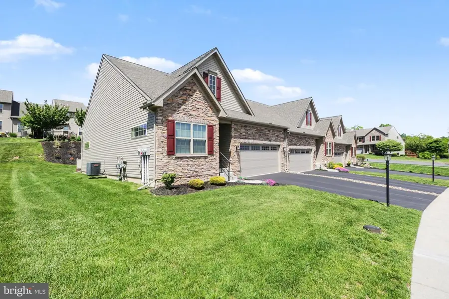 4322 Ashdon Dr, Harrisburg, PA 17112 - #2