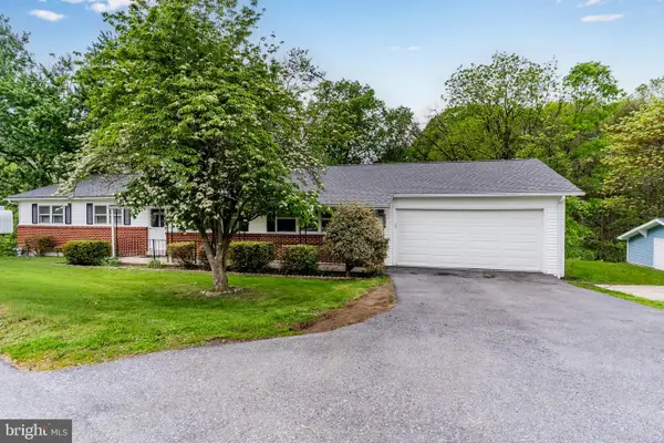 2228 Kohn Rd, HARRISBURG, PA 17110