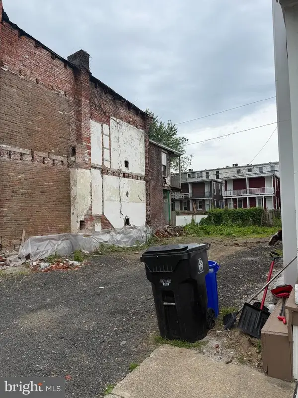 2514 Agate St, HARRISBURG, PA 17110