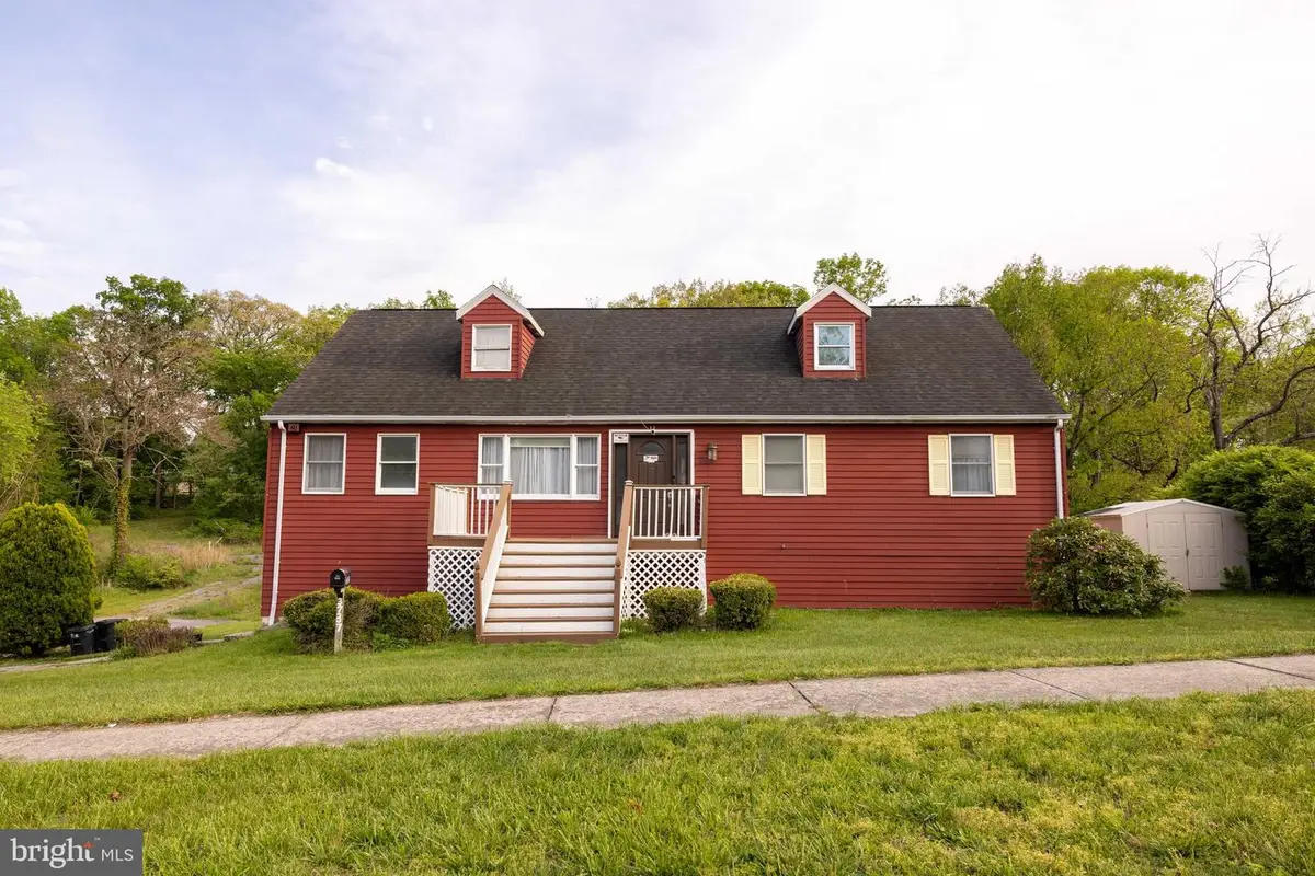 3737 Canterbury Rd, Harrisburg, PA 17109 - #1