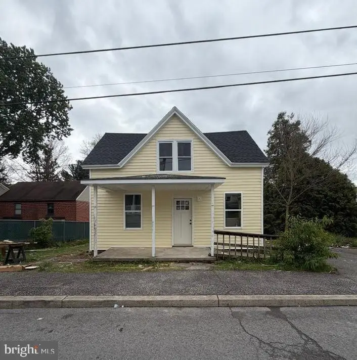 308 Vine St, Williamstown, PA 17098 - #1