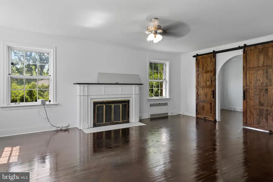 2316 Midland Rd, Harrisburg, PA 17104 - #2