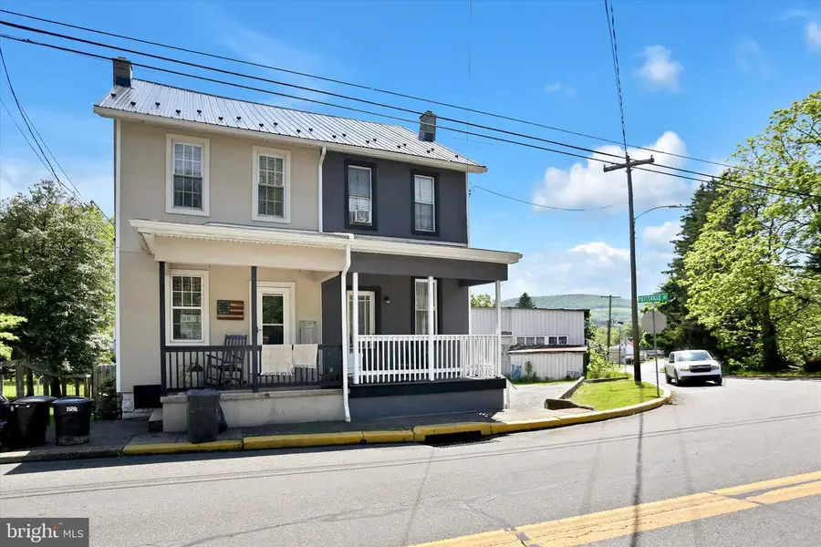 601 Pottsville St, Wiconisco, PA 17097 - #3