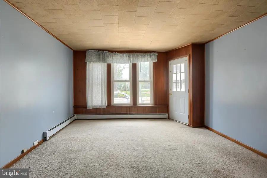 107-109 E. Main Street, Hummelstown, PA 17036 - #3