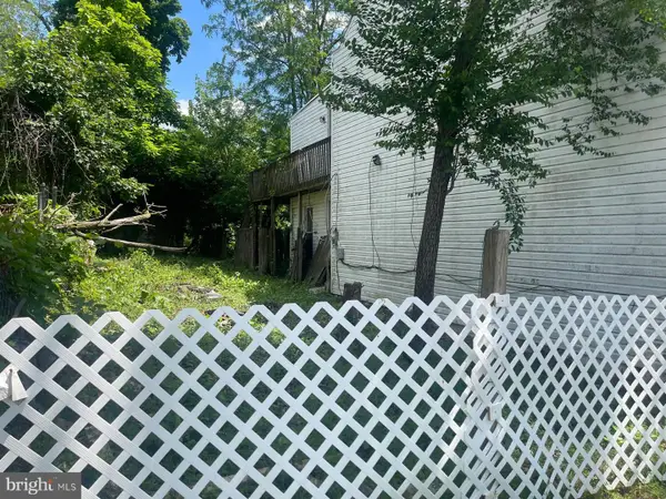 1939 Logan St, HARRISBURG, PA 17102