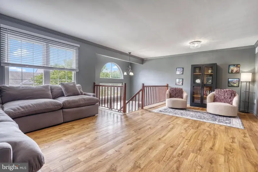 6239 Spring Knoll Dr, Harrisburg, PA 17111 - #3