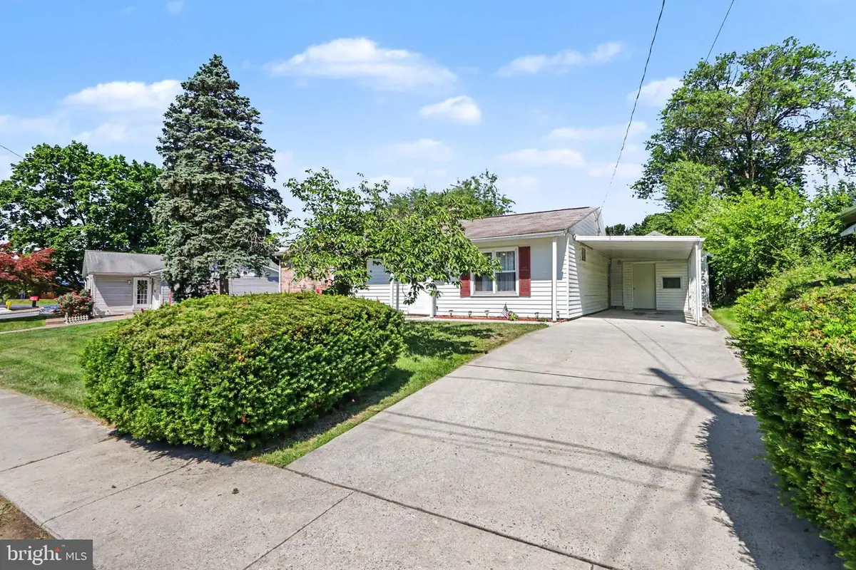 1024 Buttonwood Dr, Harrisburg, PA 17109 - #1