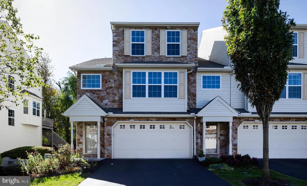 135 Mapleton Blvd, Harrisburg, PA 17112 - #1