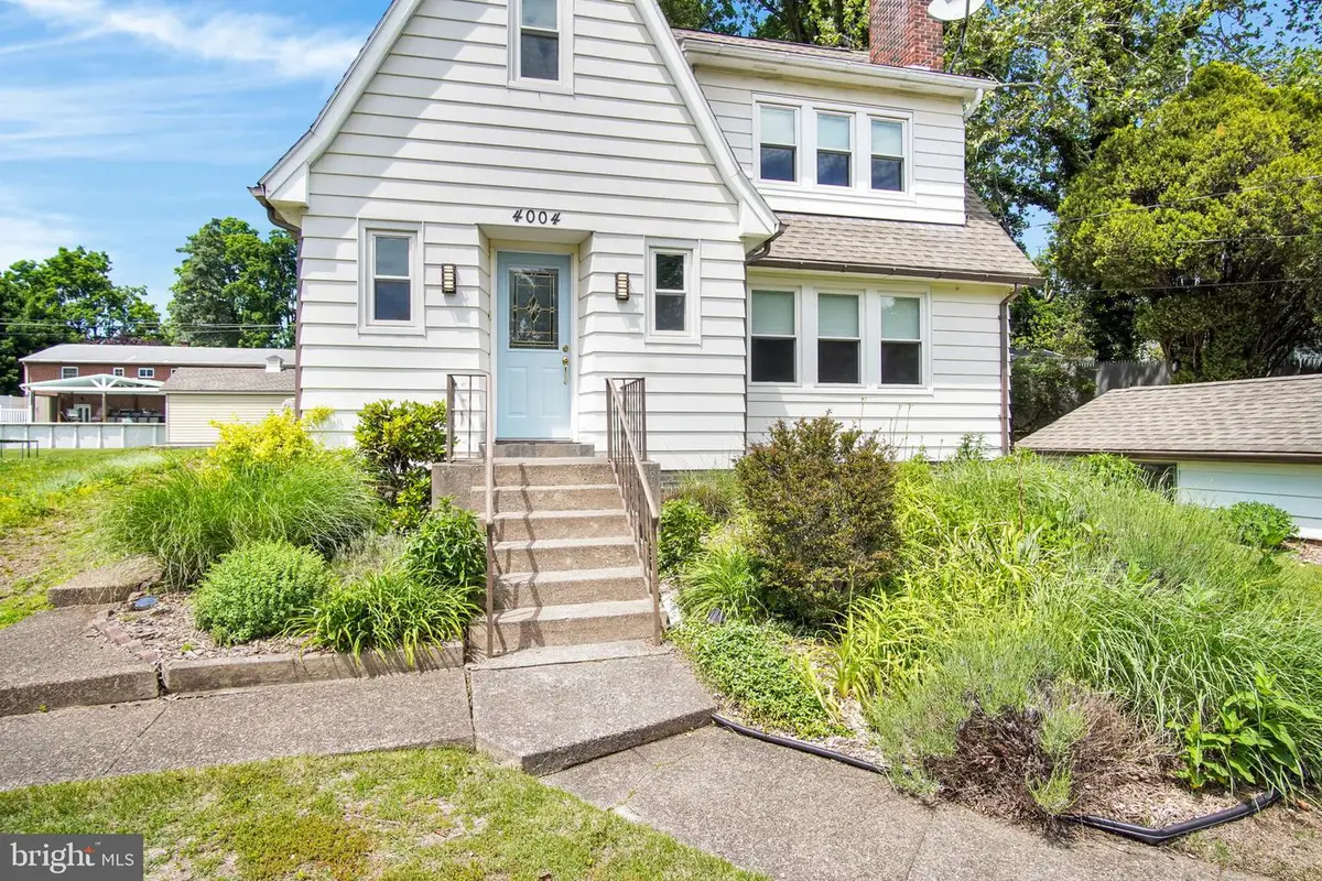 4004 Ash St, Harrisburg, PA 17109 - #1