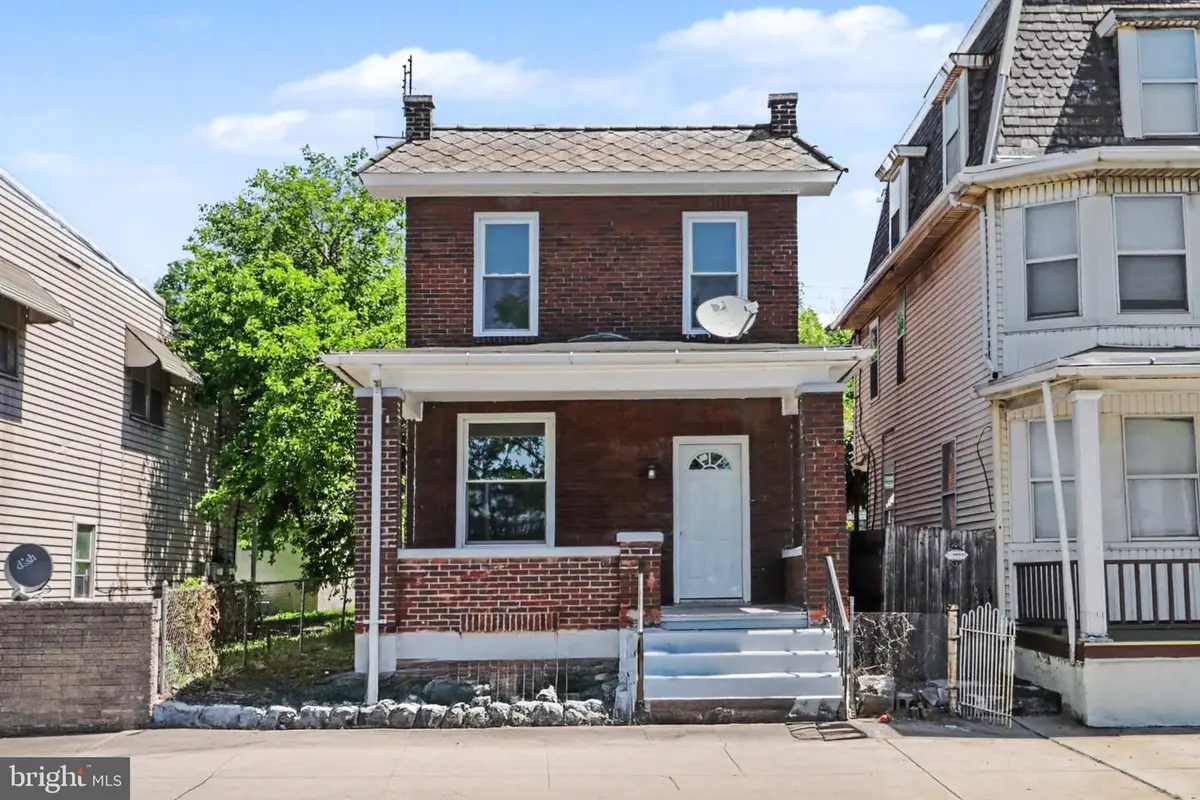 547 S Front St, Steelton, PA 17113 - #1