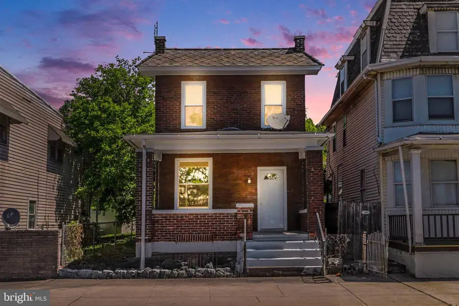 547 S Front St, Steelton, PA 17113 - #3