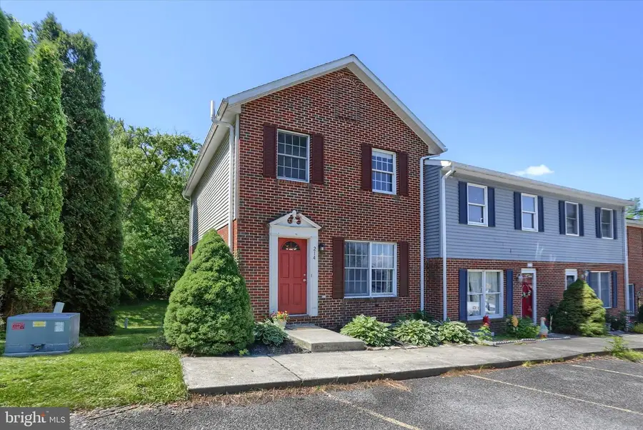 214 Schoolhouse Ln, Millersburg, PA 17061 - #2