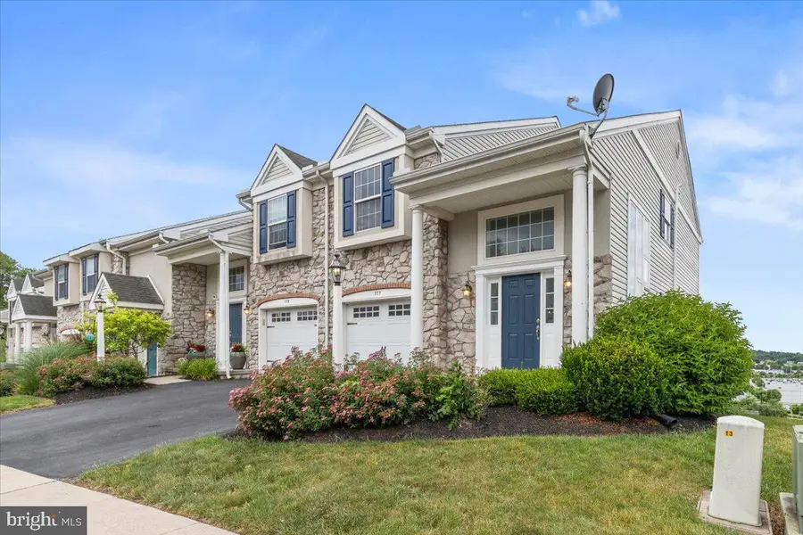 777 Oak Leaf Ln, Harrisburg, PA 17111 - #2