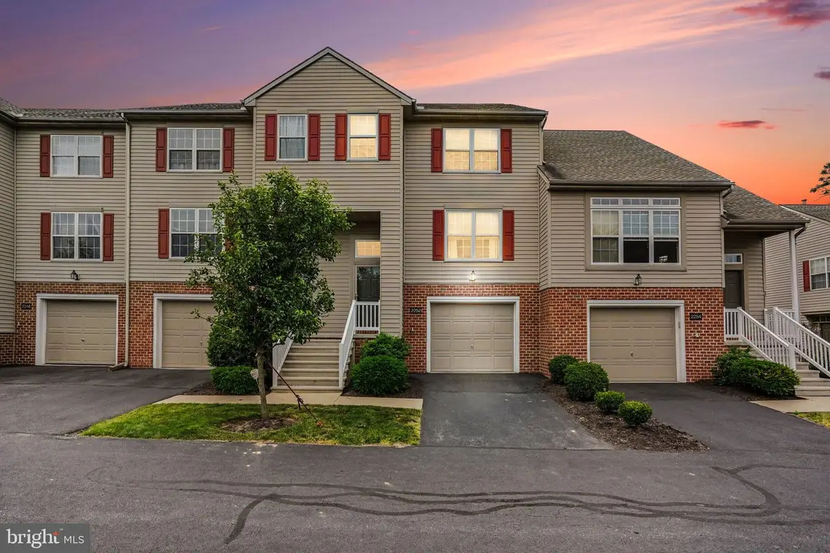 2252 Ionoff Rd, Harrisburg, PA 17110 - #1