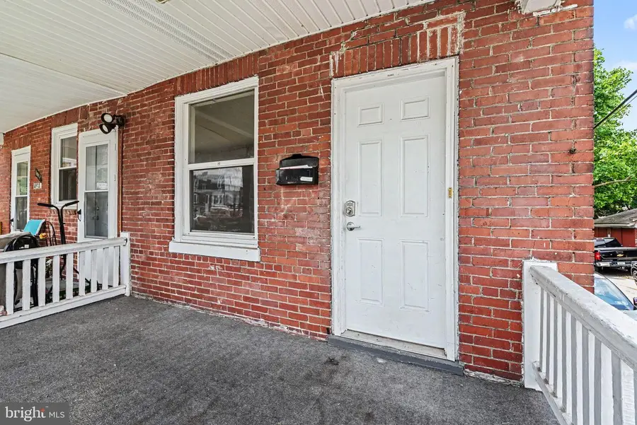 1010 N 18th St, Harrisburg, PA 17103 - #3