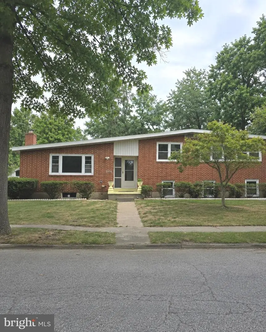 2336 Thornton Rd, Harrisburg, PA 17109 - #1